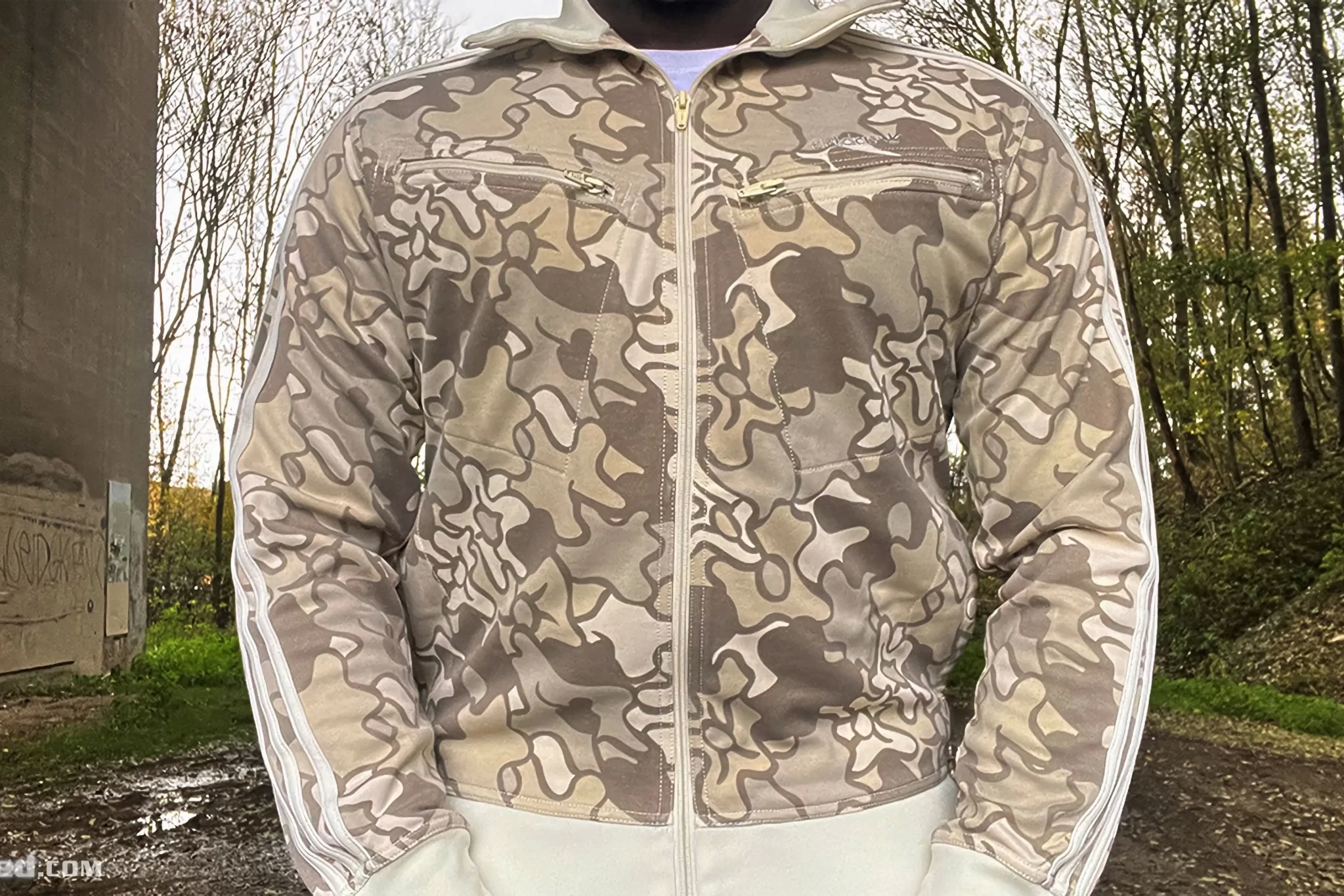 Men’s 2007 Adidas Originals Beige Safety Camo Track Top: Perspective (EnLawded.com file #lp1nirbr126098spbdt3hcpm8)